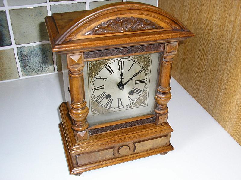 P1050009.JPG - A pretty wooden Mantle Clock using a Hamburg American Company movement. 'Ultrasound cleaned' & serviced.