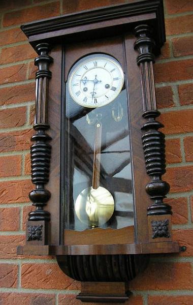 P1290001.jpg - A classic Junghans Wall Clock that responded to a complete strip down & rebuild.