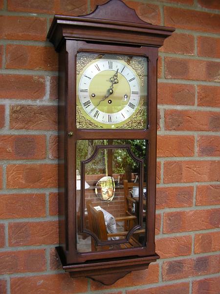 P6150002.JPG - A very nice example from the famous Dereham, Norfolk, Metamec Clock Company. Cleaned & Serviced.